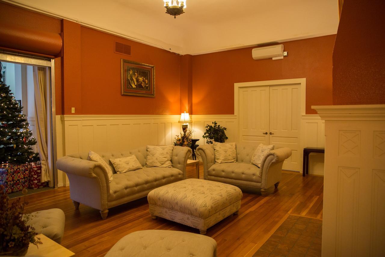 Centralia Square Grand Ballroom And Vintage Hotel エクステリア 写真